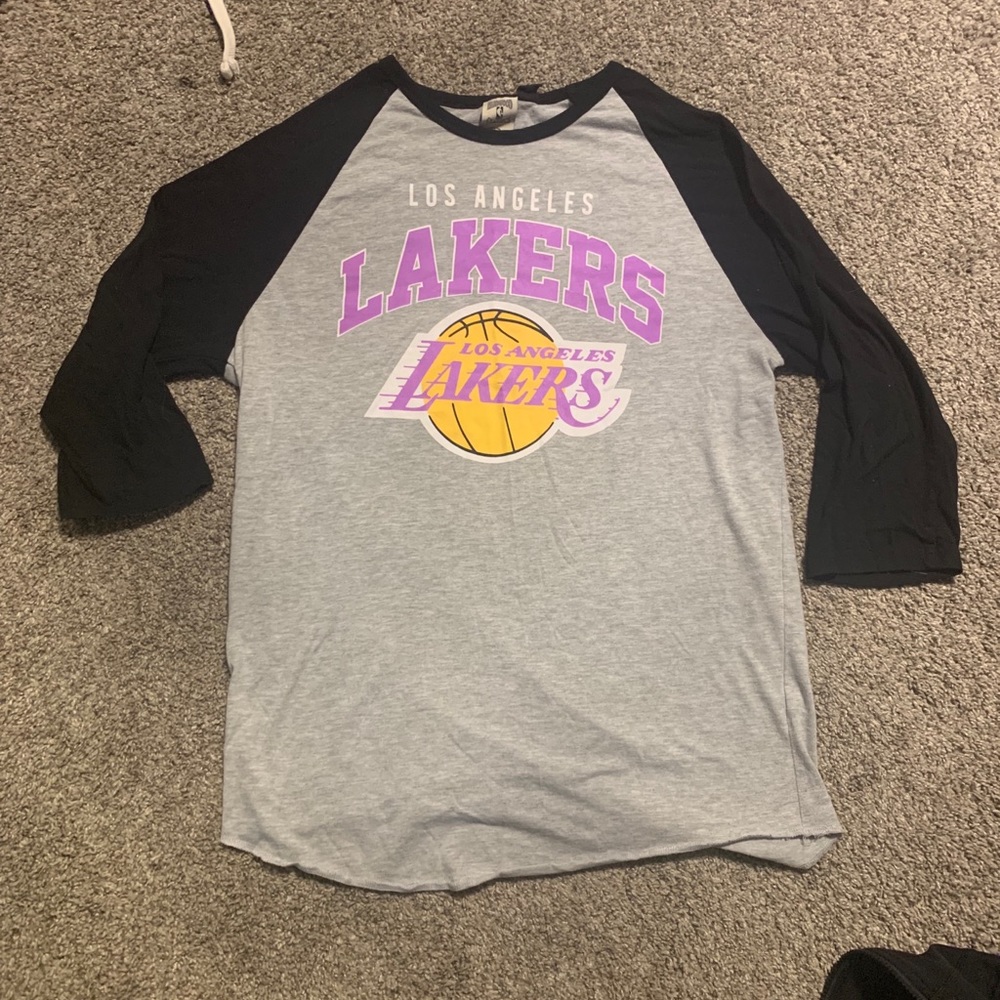 Womens Lakers t shirt